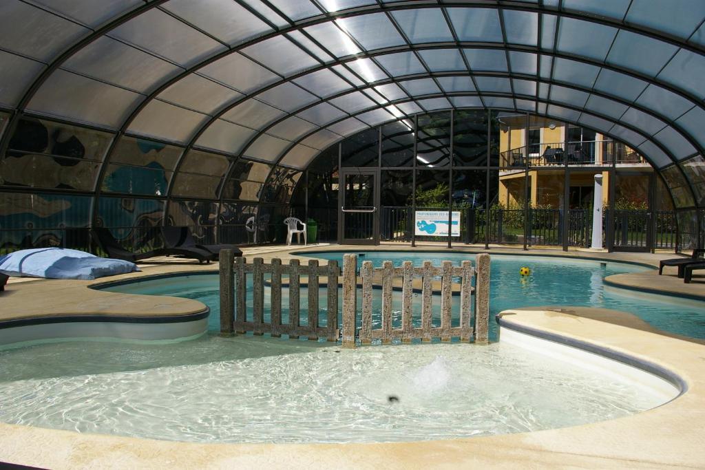 Residence Le Bois Flotte Merville-Franceville-Plage Exterior photo